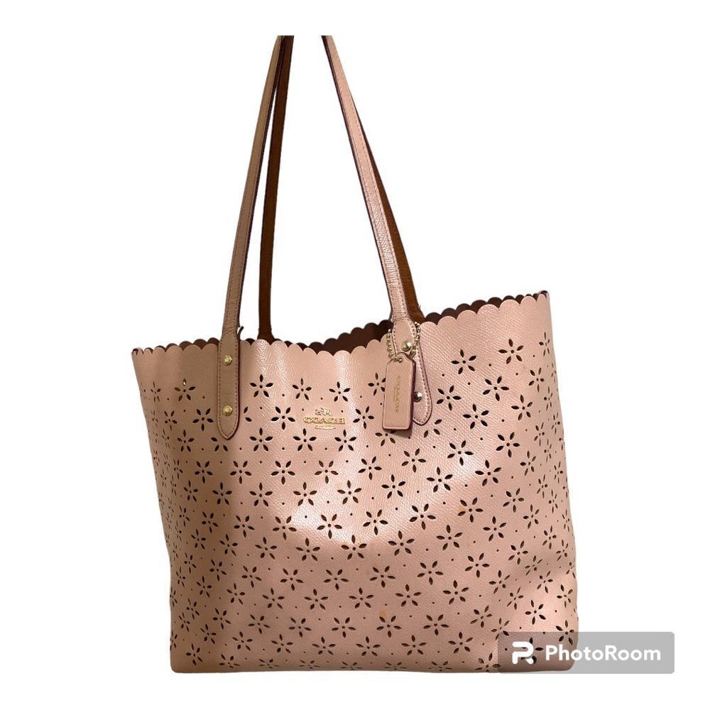 Coach shoulder bag, used with worn straps but still in good condition